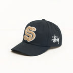 STUSSY CHENILLE GOTHIC S SNAPBACK CAP
