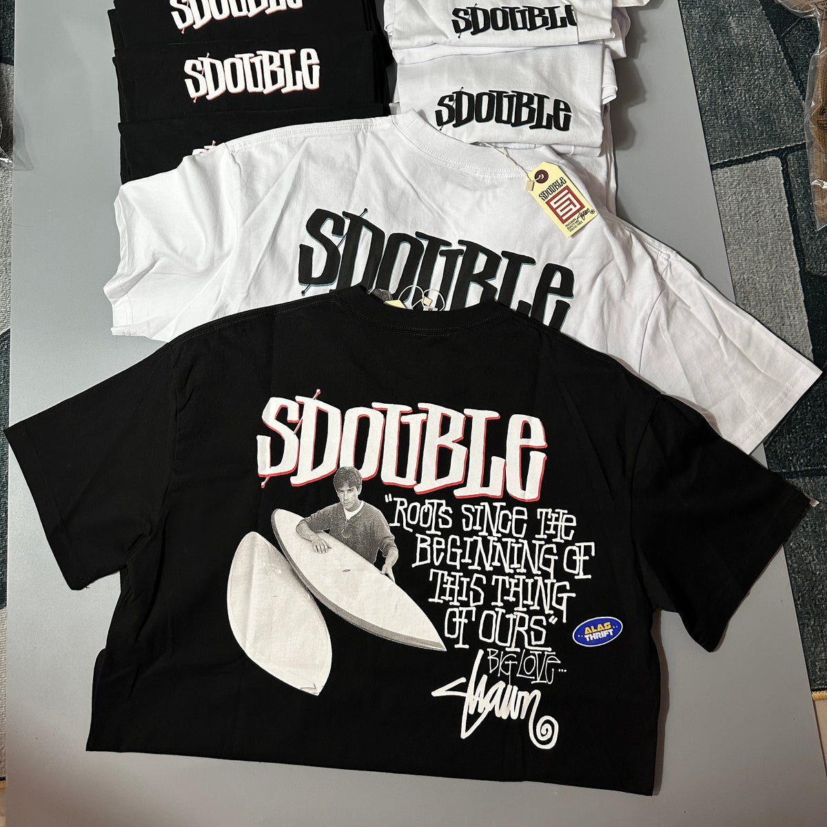 S DOUBLE PINTAILS TSHIRT (GRAIL TEE)
