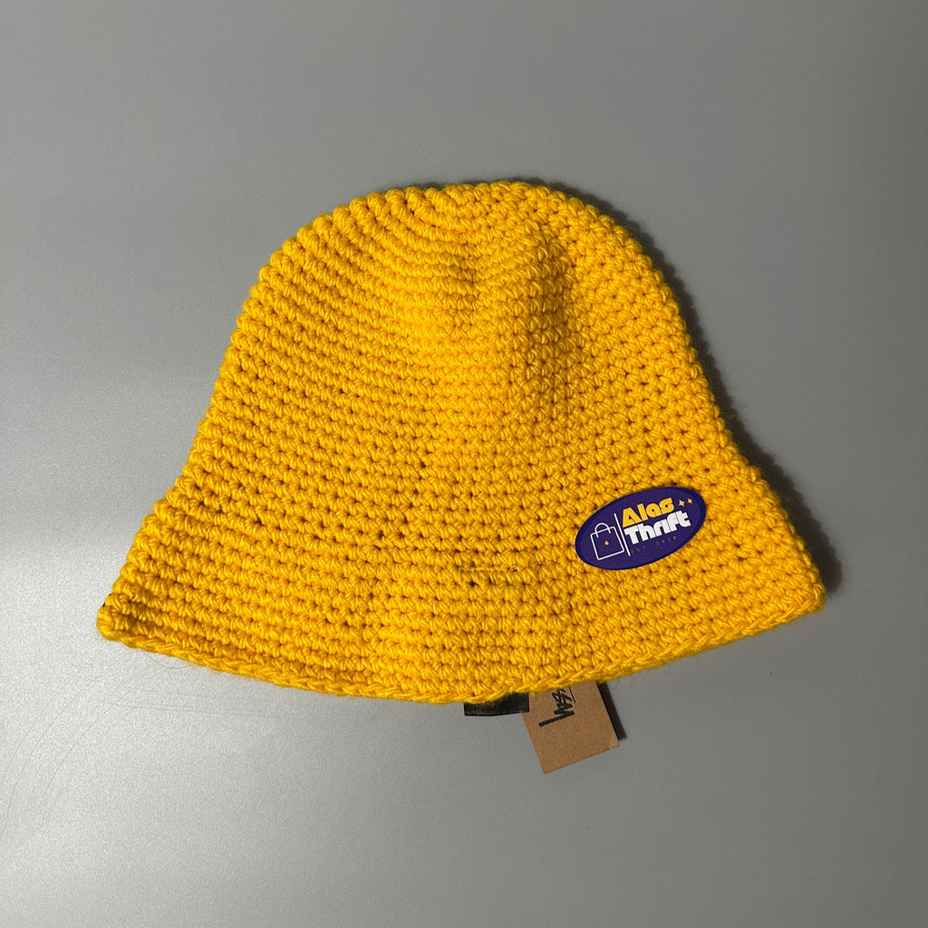 STUSSY SWIRLY S KNIT BUCKET HAT